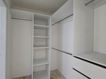Alquiler Departamento 250m² 4 Dormitorios con Baño en Centro de Guayaquil Ideal Familias $700