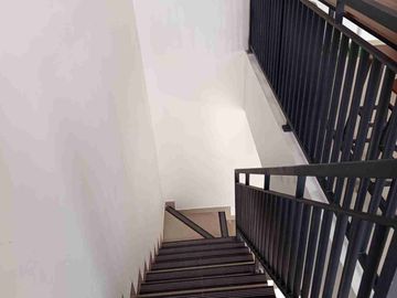 Jual Full Kost Putri Full Furnish 30+1 Kamar Area Kampus,RS, Kantor Wiyung Surabaya