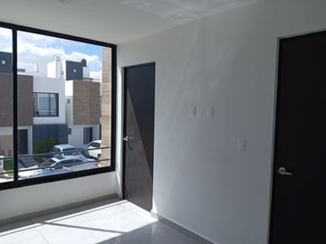 CASA DISPONIBLE DE RECUPERACION BANCARIA, FRACC EL DORADO, PACHUCA DE SOTO, HGO