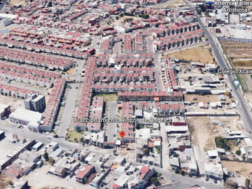 CASA EN VENTA EN FRACCIONAMIENTO RINCON DE ANGELES, CALLE MIRA, PUEBLA