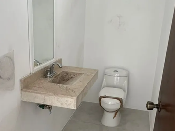CASA EN VENTA EN FRACC. RBOLEDAS DEL PEDREGAL, PUEBLA