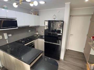 Departamento Semi Amoblado En Venta En Lince Limite Con San Isidro