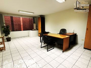 OFICINA EN ALQUILER EN LINCE