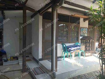 RUMAH DI KOMPLEK PERTAMINA CAKUNG MURAH