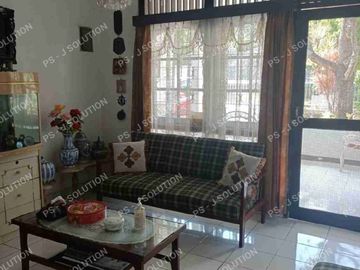 RUMAH DI KOMPLEK PERTAMINA CAKUNG MURAH