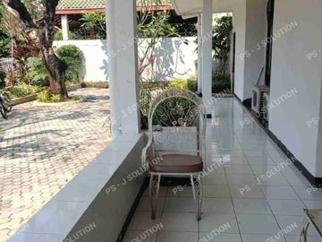 RUMAH DI KOMPLEK PERTAMINA CAKUNG MURAH