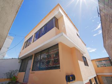 CASA EN VENTA | SAN JOSÉ DE MONJAS