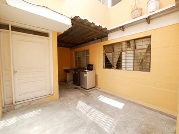 CASA EN VENTA | SAN JOSÉ DE MONJAS