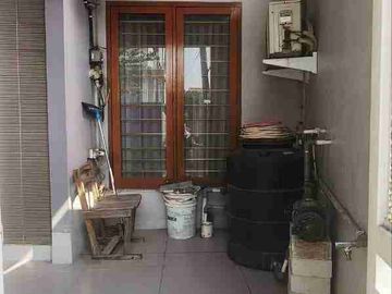 Dijual Rumah 2 Lantai di Perumahan Bekasi Jaya Indah Irigasi Bekasi Timur