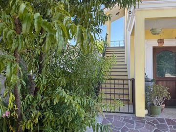 RENTO DEPARTAMENTO SIN MUEBLES SEGUNDO PISO EN CORTIJO CERCA ATOTONILCO EN SAN MIGUEL DE ALLENDE GUANAJUATO