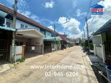Two-story townhouse, 16 sq.wa., Chat Phailin Village, Lad Lum Kaeo, near the Provincial Waterworks Authority of Pathum Thani, Pathum Thani Hospital, K
