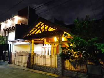 Dijual rmh di Ciledug indah jl dirgantara