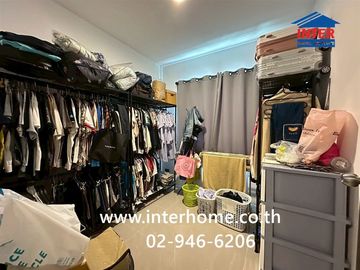 Two-story townhome, 20.1 sq.wah, Chat Luang 17 Village, Rangsit-Khlong 3, near Thai Somboon Market Rangsit-Khlong 3, Khukot-Khlong Luang Road, Khlong