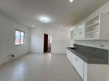 For Sale! Project 2 QC Townhouse with 4 Bedroom 2 Car Park -AJCQ