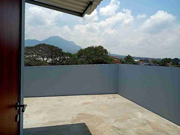 Jual Rumah 2 Lantai DKT UBertos Jalan Ujung Berung Indah Kota Bandung
