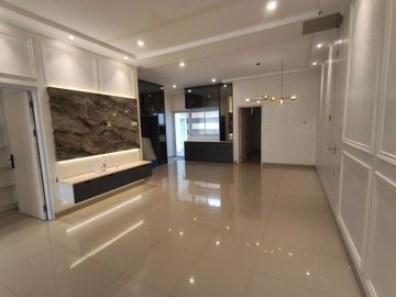 Jual Cepat! Rumah Sektor 7A Gading Serpong, Semi Furnished