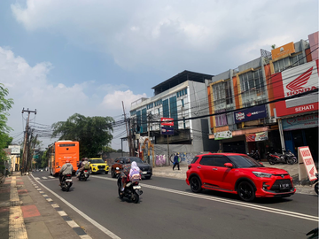 Ruko 3Lt di RC Veteran Bintaro Pesanggrahan, Hanya 3 Menit Ke Tol
