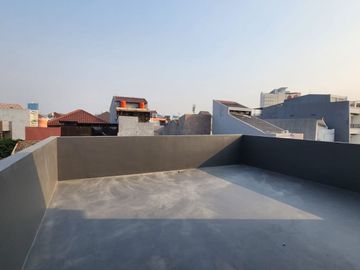 Dijual Rumah Brand New di Kelapa Lilin belakang MKG