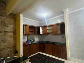 Dijual cepat rumah 2lt di cluster bulevar hijau harapan indah bekasi