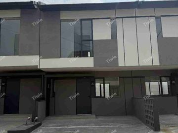 Di Sewakan Cepat Rumah Lippo Cikarang!!