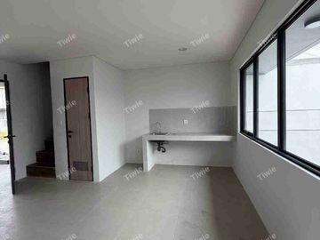 Di Sewakan Cepat Rumah Lippo Cikarang!!