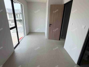 Di Sewakan Cepat Rumah Lippo Cikarang!!