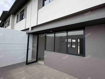Di Sewakan Cepat Rumah Lippo Cikarang!!
