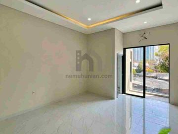 Dijual Rumah Baru Siap Huni Jalan Tenggilis Mejoyo Surabaya