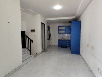 Rumah Lavon Full Renov dan 2 AC Tipe A (6x11) di Lavon Tangerang 1KA0002E
