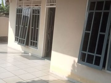 Jual Rumah 1 Lantai LT 751 m² di Komplek Pengadigan Permai Harga 1,5 M Nego