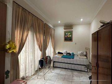 Rumah Asri Komplek Pondok Bambu Jakarta Timur