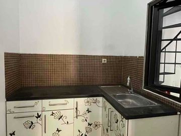 Sewa Murah Rumah Minimalis Raffles Hills Cibubur