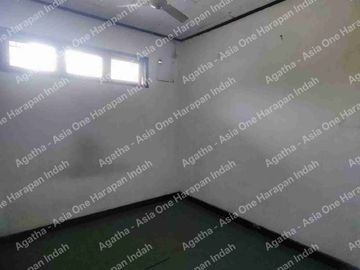 Rumah 2lantai Kota Harapan Indah Bekasi 700juta