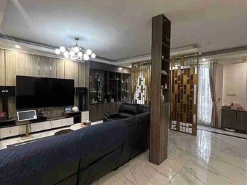 Dijual Rumah 2lt Semi Furnished Puri Mansion Jakarta