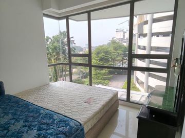 Bawah Njop Apartemen Moritz Puri Indah The Royal Tower