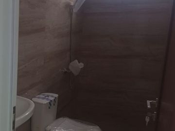 Disewakan Rumah Katamaran Indah PIK 1 LT 576m² 4+1 KT Super Luas