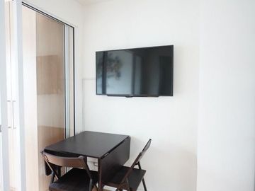ACQUA26XXL: For Rent Fully Furnished 1BR with Balcony in Acqua Private Residences