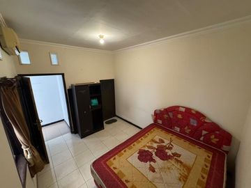RUMAH TERAWAT SIAP HUNI PERUMAHAN PONDOK JATI SIDOARJO TENGAH KOTA. LOKASI STRATEGIS DEKAT RS DELTA SURYA, AKSES TOL, MALL, Dll