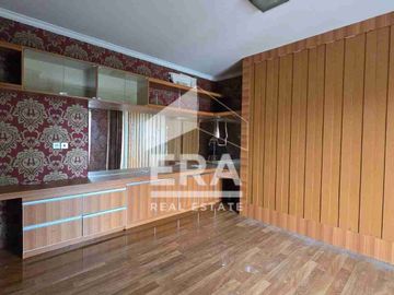 Disewakan Rumah 2 Lantai Di Summarecon Bekasi Cluster Acacia