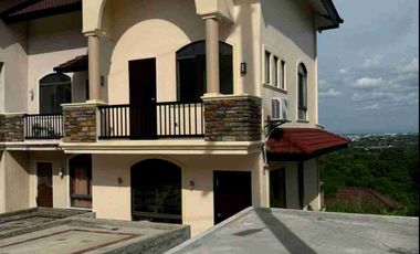 2-STOREY HOUSE & LOT AT CARMONA,CAVITE- LA:190SQM, FA: 220SQM, 2BR, 2 PARKING SLOTS WITH BALCONY- FOR SALE