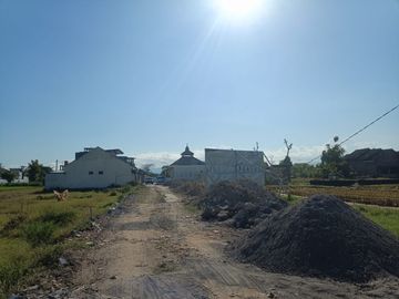 Rumah Mewah di Sleman Dalam Perumahan American Look Jl Godean
