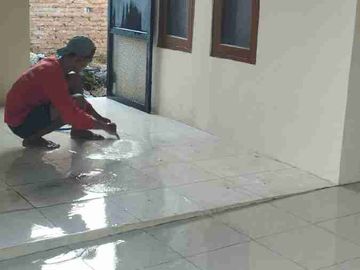 Dijual rumah full renovasi lokasi jatikuwung