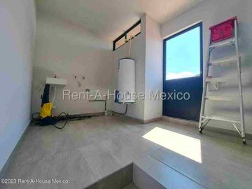Renta Departamento 3 Habitaciones con Roof Top y Amenidades Zakia APT