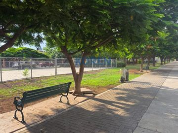 CASA AMUEBLADA EN VENTA FRACC. LOS CASTILLOS IRAPUATO