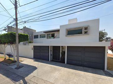 VENTA DE CASA EN FRACC CIUDAD SATELITE, EDO DE MEXICO.