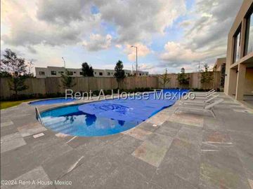 Renta Casa 3 Habitaciones con Amenidades Altos Juriquilla APT