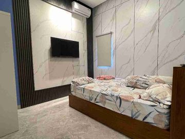 Dijual rumah bagus fullfurnished di Sentul city
