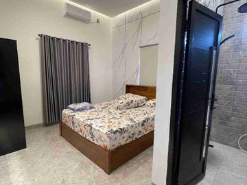 Dijual rumah bagus fullfurnished di Sentul city