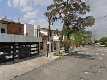 EXCELENTE OPORTUNIDAD DE INVERSION EN Calle Cuarzo, Bosques de La Victoria, Guadalajara