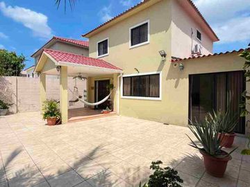 Casa de Venta en Vía al Sol ( Vía a la costa )